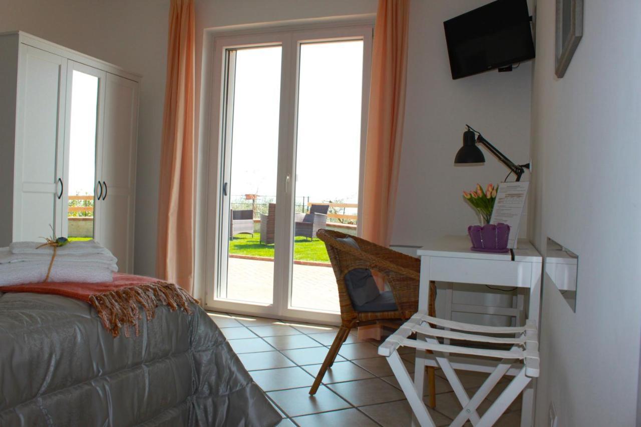 Bella Vista B&B Montecorvino Pugliano Bagian luar foto